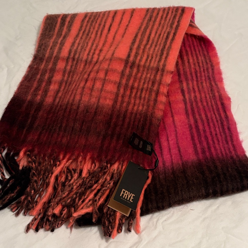 Frye NWT Coral/Pink/Black Plaid Acrylic Fuzzy Scarf 13”x 72”